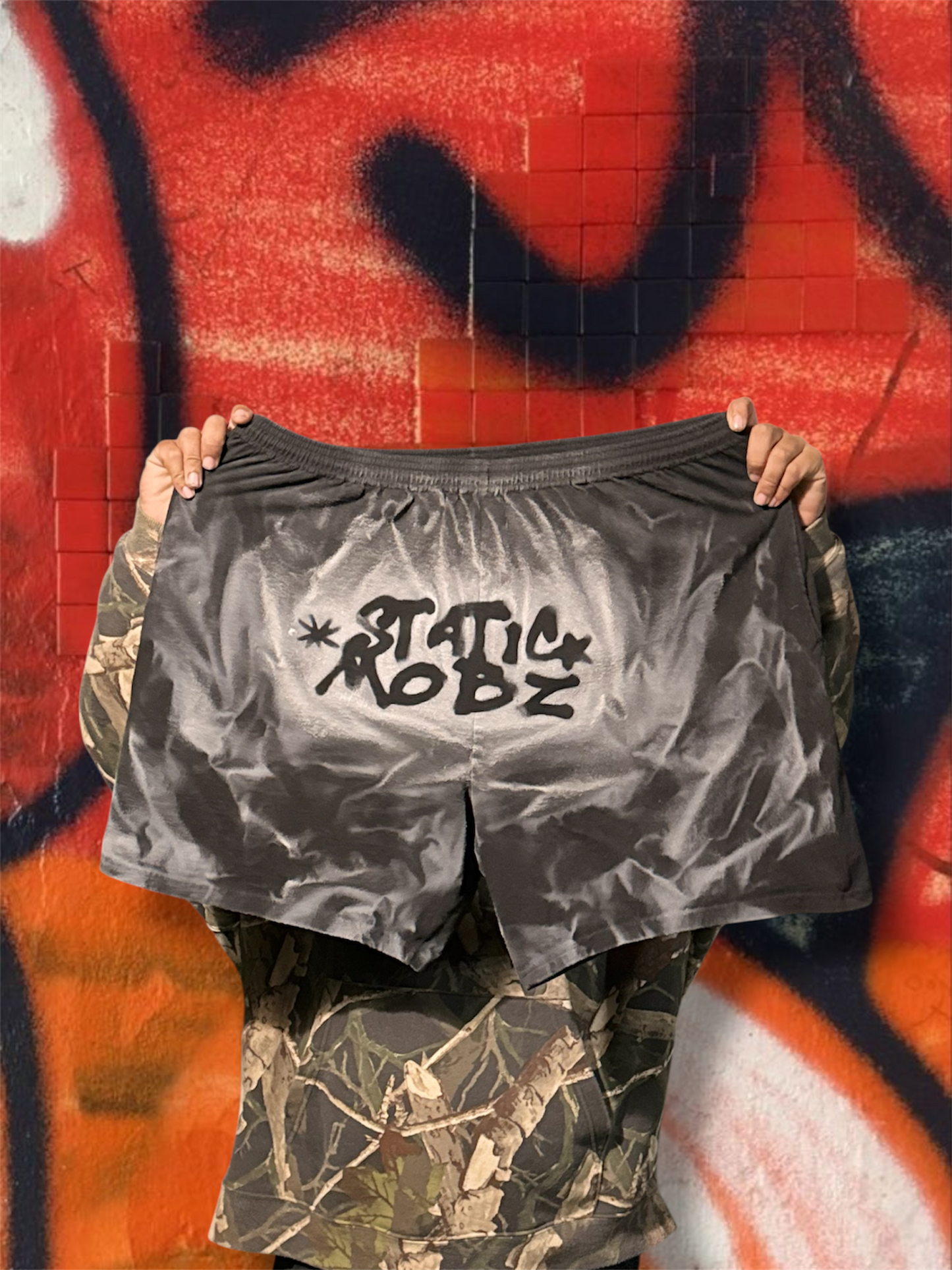 StaticMobz V.1 Graffiti Short
